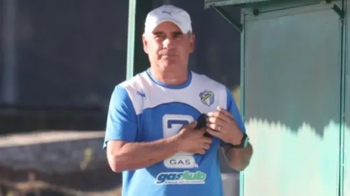 Comunicaciones anuncia al sustituto de Mauricio Tapia