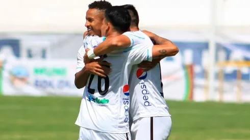 Comunicaciones debutó en el Apertura 2021 goleando a Sololá
