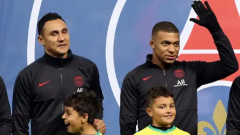 Mbappé se aleja del PSG