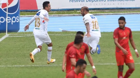 Comunicaciones vence al Municipal de Cardozo en el Clásico