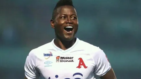 Duvier Riascos se ve ganando el Clásico contra Águila
