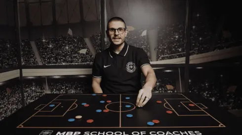 Quién es Albert Rudé, el nuevo entrenador de la Liga Deportiva Alajuelense