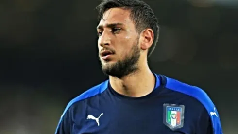 ¡Gianluigi Donnarumma fue recibido en Italia con silbidos!