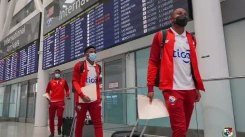 Panamá aterrizó en Toronto.