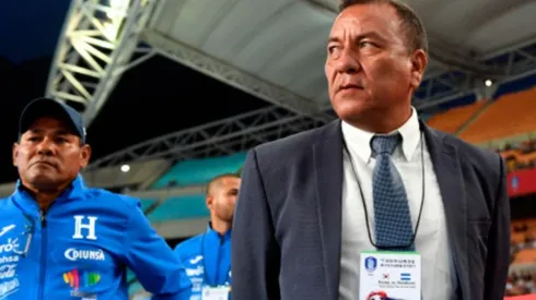 Carlos Tábora habló de los cambios en la selección