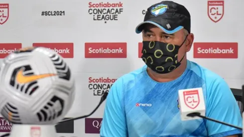 Coito afirma que Comunicaciones mereció más ante Saprissa