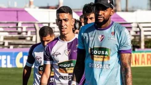 Luis Mejía mantiene su arco en cero.