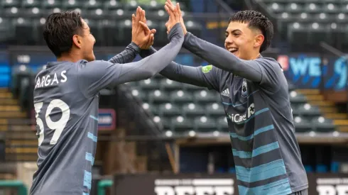 Salvadoreño se despacha con un triplete de asistencias