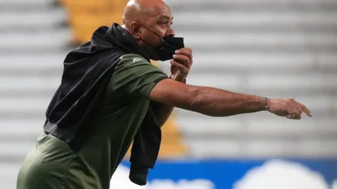 Wright asegura que Saprissa tuvo sometido a Alajuelense