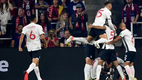 Costa Rica celebraba su gol ante Estados Unidos (Getty)