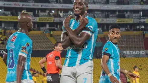 Fajardo levanta interés en Ecuador.