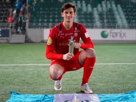 Nicholas Hagen levanta el trofeo en Noruega