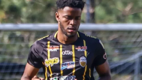 Freddy Góndola salió lesionado del último partido de Táchira.