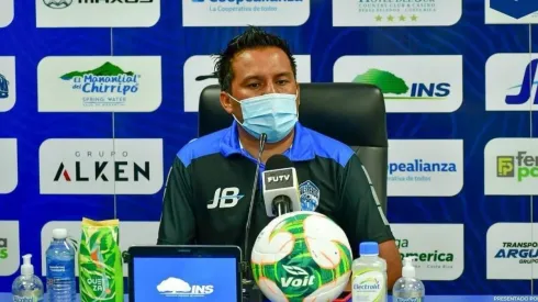 Amarini Villatoro tiene contrato hasta junio con el Pérez Zeledón