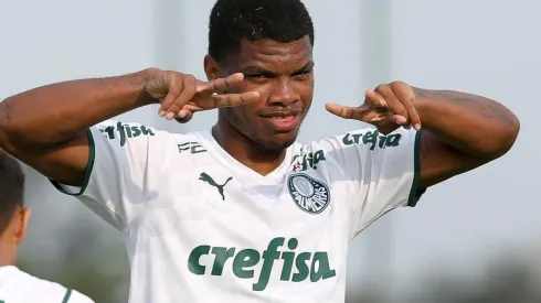 Equipo de Europa muestra interés en Newton Williams.