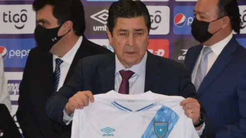 Tena quiere llevar a Guatemala al Mundial