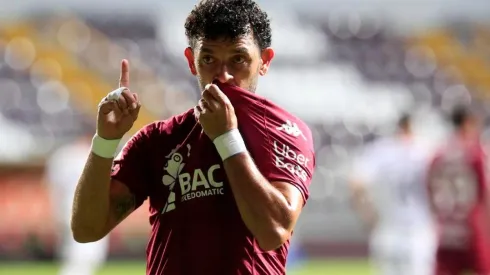 Michael Barrantes quiere seguir jugando al fútbol