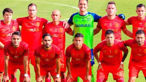 Municipal anuncia su primera baja