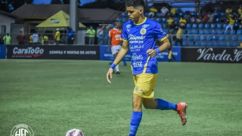 Jefferson Domínguez jugará en Europa.