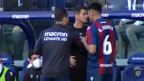 Momento en que Duarte y su compañero se encaran (Deportes Movistar)