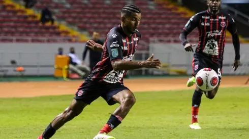 Johan Venegas fue la figura ante Guadalupe (LDA Oficial)