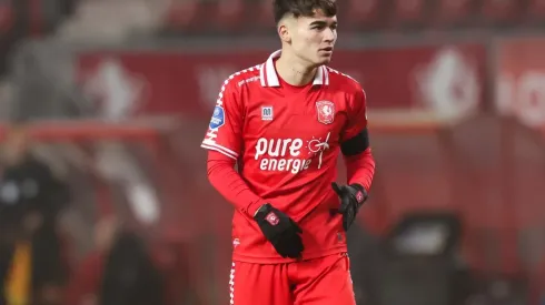 Manfred Ugalde es elegido en particular once ideal de la Eredivise