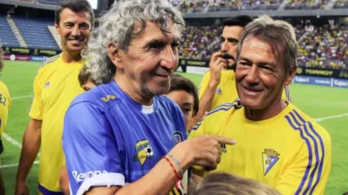 Cádiz y un divertido mensaje para el Mágico González