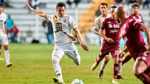 Saprissa y Herediano disputan la final del torneo pasado.