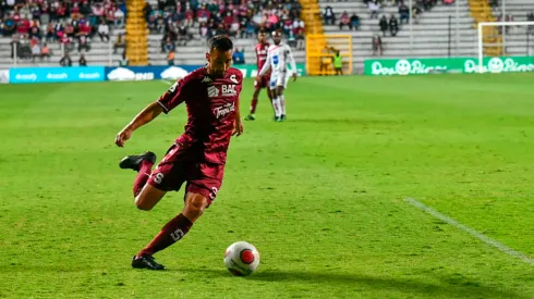 Mariano Torres marcó un golazo ante Santos de Guápiles.