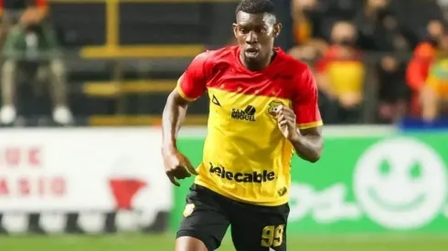 Keyner Brown jugó como titular pero salió expulsado al 74´ (CSH Oficial)