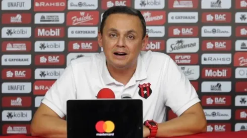 Fernando Ocampo no se guardó nada contra sus jugadores