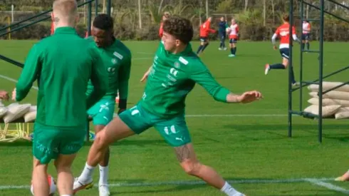 Fernán Faerro entrenando con su nuevo club de Noruega.