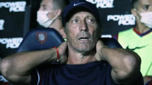Pedro Troglio y una advertencia tras su mal comienzo en San Lorenzo