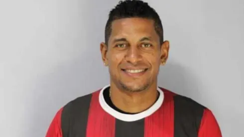 Carlos Costly jugará en la Segunda División de Honduras