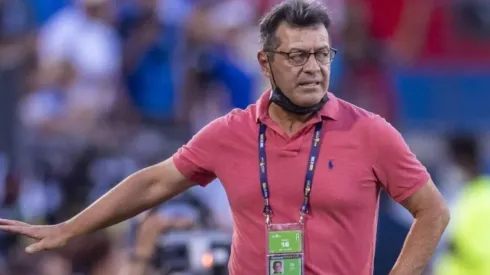 Hugo Pérez aseguró que siguen los conflictos en El Salvador