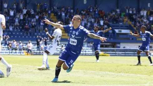 Luis Ronaldo Araya del Cartaginés, líder de goleo del actual torneo (CSC Oficial)