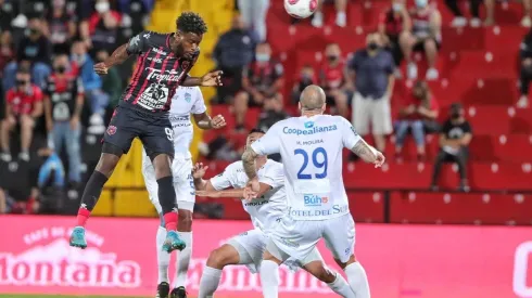 Freddy Góndola es considerado el mejor extranjero de la liga