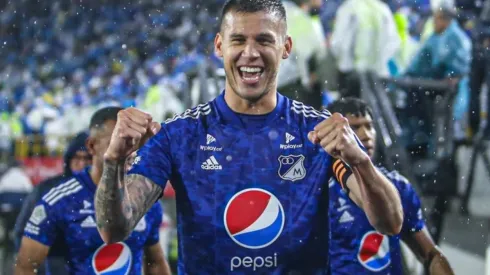 Con esta fotografía en sus redes sociales, el costarricense Juan Pablo Vargas celebró el triunfo de su equipo y agradeció a la afición (Juan Pablo Vargas, Twitter)