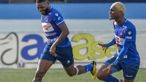 ¿Será el Árabe Unido quien le quite el invicto a Sporting?