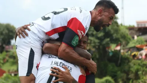 Alajuelense se convierte en el primer clasificado para la segunda fase del Clausura 2022 (LDA)