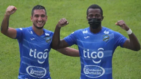 Patrick Palacios rompe su mala racha goleadora en Costa Rica