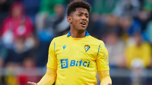 Cádiz y Choco Lozano todavía no aseguran su permanencia