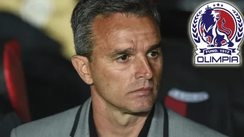 Olimpia anuncia la partida de Pablo Lavallén