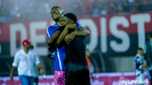 Sporting de SM vence al actual campeón y clasifica a la final