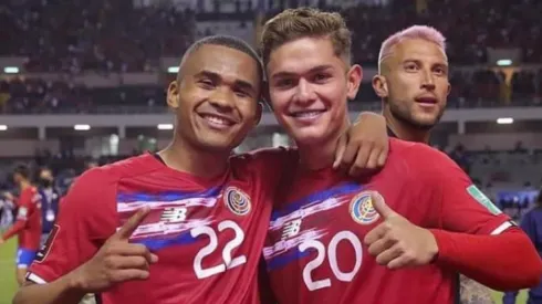 Ian Lawrence y Brandon Aguilera con la Selección Mayor (Fedefut CRC)