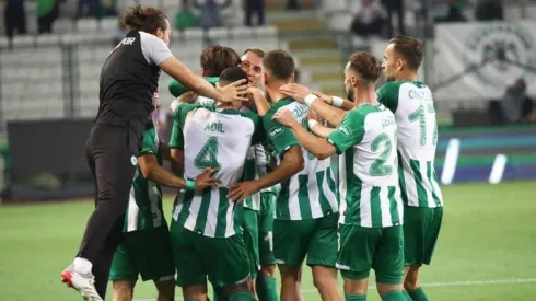 Francisco Calvo anotó su primer gol con Konyaspor en UEFA Conference League.