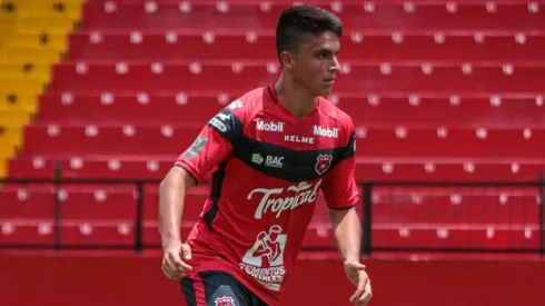 Santiago Van Der Putten será jugador del Real Betis de España (LDA)