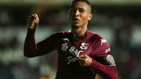 Jossimar Pemberton recuerda al Saprissa con cariño: "Es mi equipo".