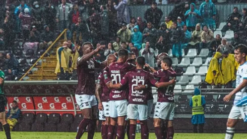 Saprissa muestra un gran nivel y apunta con todo al liderato del grupo B (Saprissa)