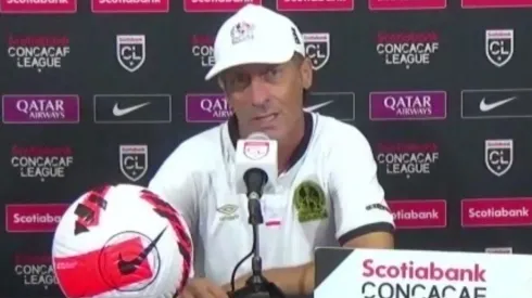 Pedro Troglio se desculpa con Diriangén